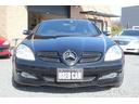 ＳＬＫ ＳＬＫ２８０　３．０Ｌ　Ｖ型６気筒ＤＯＨＣ２４Ｖ　７ＡＴ　電動バリオルーフ　本革ＰＷシート／ヒーター／ネックウォーマー　クルーズコントロール　スペアキー　ＥＴＣ（4枚目）