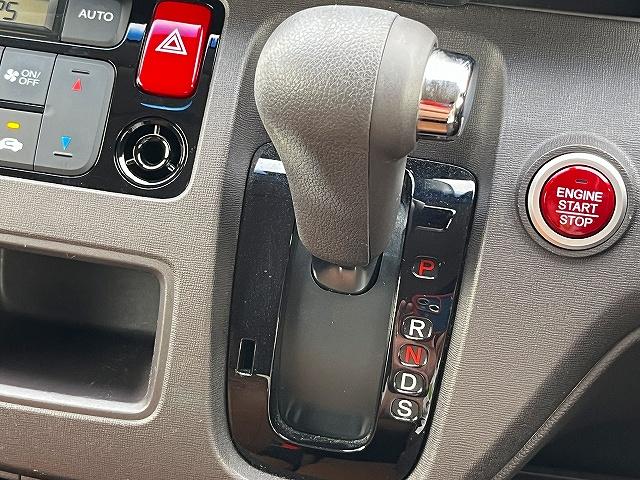 Ｎ－ＯＮＥ セレクト　ツアラー　ワンオーナー　ＣＴＢＡ　モデューロ１４インチＡＷ　純正ナビ　フルセグ　ＢＴオーディオ　バックカメラ　クルコン　パドルシフト　ターボ　ビルトインＥＴＣ　前席シートヒーター　専用シート（16枚目）