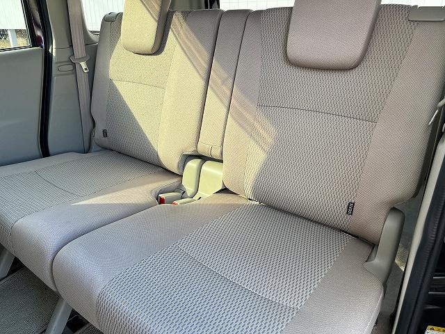 エブリイワゴン ＰＺターボスペシャル　社外ナビ　ＢＴオーディオ　フルセグ　ＣＤ／ＤＶＤ再生　ＥＴＣ　キーフリー　Ｐスタート　ＨＩＤヘッドライト　オートライト　フォグランプ　Ｗパワースライドドア　ステリモ　純正サイドバイザー（13枚目）