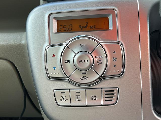 エブリイワゴン ＰＺターボスペシャル　社外ナビ　ＢＴオーディオ　フルセグ　ＣＤ／ＤＶＤ再生　ＥＴＣ　キーフリー　Ｐスタート　ＨＩＤヘッドライト　オートライト　フォグランプ　Ｗパワースライドドア　ステリモ　純正サイドバイザー（17枚目）