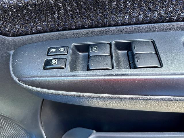 ノート ｅ－パワー　メダリスト　ブラックアロー　純正ナビ　フルセグ　ＢＴオーディオ　ＣＤ／ＤＶＤ再生　アラウンドビューモニター　エマージェンシーブレーキ　インテリジェントルームミラー　アダプティブクルーズコントロール　ＥＴＣ　ＬＥＤヘッドライト（20枚目）