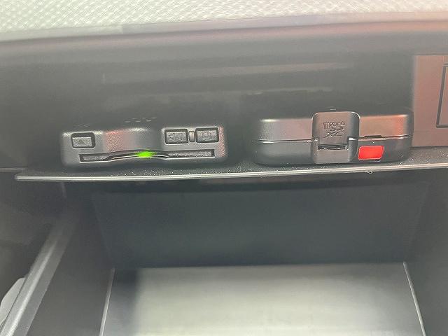 タフト Gターボ クロムベンチャー 純正DAオーディオ フルセグ BTオーディオ バックカメラ アダプティブクルーズコントロール LEDヘッドライト LEDフォグランプ 純正サイドバイザー アイドリングストップ スマートアシスト ETC(19枚目)