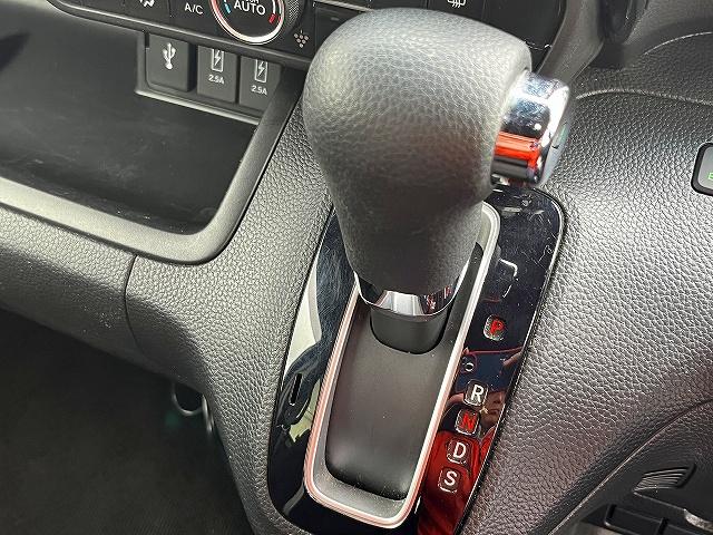 N-BOXカスタム L ホンダセンシング 社外8型ナビ フルセグ BTオーディオ バックカメラ 両側パワースライドドア オートライト LEDヘッドライト LEDフォグランプ 前席シートヒーター(16枚目)