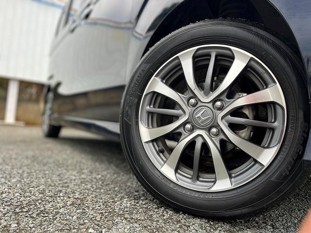 N-BOXカスタム L ホンダセンシング 社外8型ナビ フルセグ BTオーディオ バックカメラ 両側パワースライドドア オートライト LEDヘッドライト LEDフォグランプ 前席シートヒーター(39枚目)