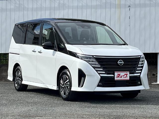 セレナ e-パワー ハイウェイスターV eパワーハイウェイスターV_IIトーン_プロパイロット(2枚目)