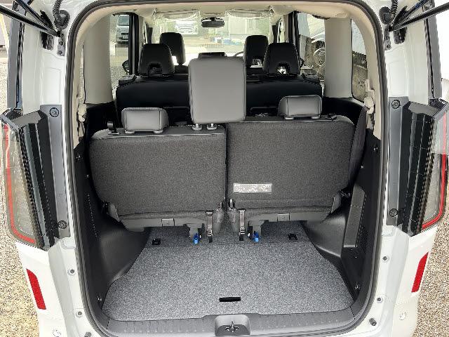 セレナ e-パワー ハイウェイスターV eパワーハイウェイスターV_IIトーン_プロパイロット(18枚目)