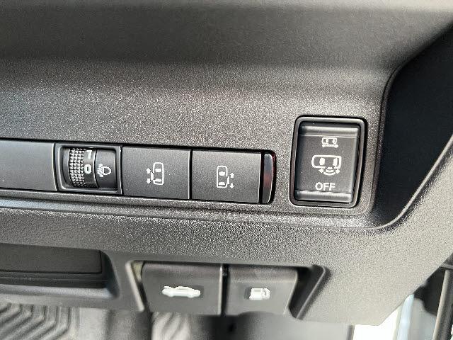 セレナ e-パワー ハイウェイスターV eパワーハイウェイスターV_IIトーン_プロパイロット(19枚目)