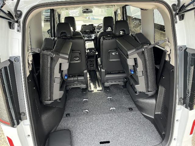 セレナ e-パワー ハイウェイスターV eパワーハイウェイスターV_IIトーン_プロパイロット(20枚目)