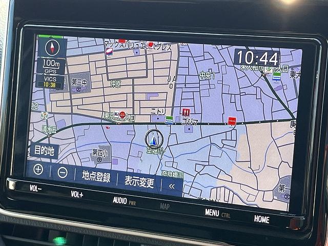 エスクァイア Ｇｉ　プレミアムパッケージ　ブラックテーラード　ＴＳＳ　純正９インチナビ　フルセグ　ＢＴオーディオ　ＣＤ／ＤＶＤ再生　バックカメラ　純正フリップダウンモニター　ＬＥＤヘッドライト　両側パワスラ　クルコン　前席シートヒーター　ステアリングヒーター（9枚目）