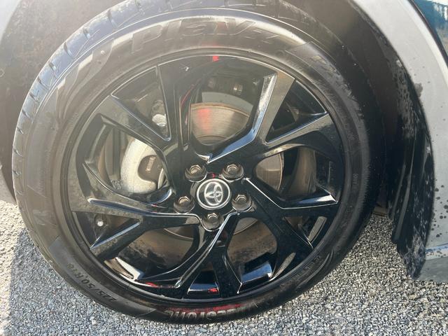 Ｃ－ＨＲ Ｇ　モード　ネロ　純正９インチナビ　フルセグ　ＥＴＣ２．０　シートヒーター　バックカメラ　プリクラッシュセーフティ　パドルシフト　クルーズコントロール　ブラインドスポットモニター（68枚目）