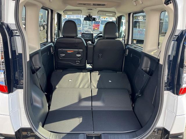 デリカミニ Ｇ　プレミアム　リミテッドエディション　登録届出済未使用車　純正９型ディスプレーオーディオ　ＢＴオーディオ　マイパイロット　マルチアラウンドビューモニター　ハンズフリーオートスライドドア　ハンドルヒーター　シートヒーター　電動ブレーキ（32枚目）