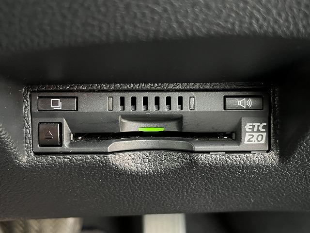 プリウス Ａ　純正ＳＤナビ　全方位モニター　クルーズコントロール　フルセグＴＶ　ＥＴＣ２．０　ＬＥＤライト　フォグライト　ステアリングリモコン　ブルートゥース　プッシュスタート　衝突軽減ブレーキ　パワーシート（29枚目）