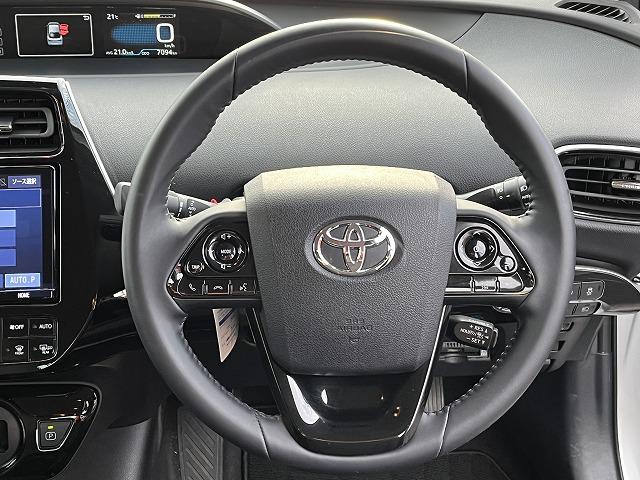 プリウス Ａ　純正ＳＤナビ　全方位モニター　クルーズコントロール　フルセグＴＶ　ＥＴＣ２．０　ＬＥＤライト　フォグライト　ステアリングリモコン　ブルートゥース　プッシュスタート　衝突軽減ブレーキ　パワーシート（31枚目）