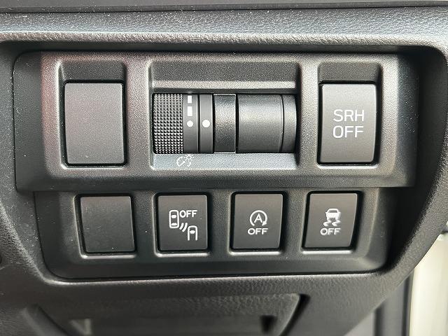 インプレッサスポーツ １．６ｉ－Ｓアイサイト　純正ナビ　レーダークルーズコントロール　パワーシート　前後ドラレコ　フルセグＴＶ　バックカメラ　ブルートゥース　ステアリングリモコン　ＥＴＣ　ＬＥＤ　プッシュスタート　ステアシフト　アイサイト（6枚目）