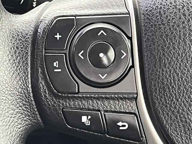 ヴォクシー ハイブリッドＸ　メモリーナビ　パワースライドドア　衝突軽減　バックカメラ　ＥＴＣ　フルセグＴＶ　プッシュスタート　オートライト　キーフリー　ＬＥＤライト　ブルートゥース　ＤＶＤ再生　メモリーナビ　パワースライドドア（32枚目）