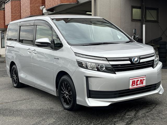 ヴォクシー ハイブリッドＸ　メモリーナビ　パワースライドドア　衝突軽減　バックカメラ　ＥＴＣ　フルセグＴＶ　プッシュスタート　オートライト　キーフリー　ＬＥＤライト　ブルートゥース　ＤＶＤ再生　メモリーナビ　パワースライドドア（48枚目）