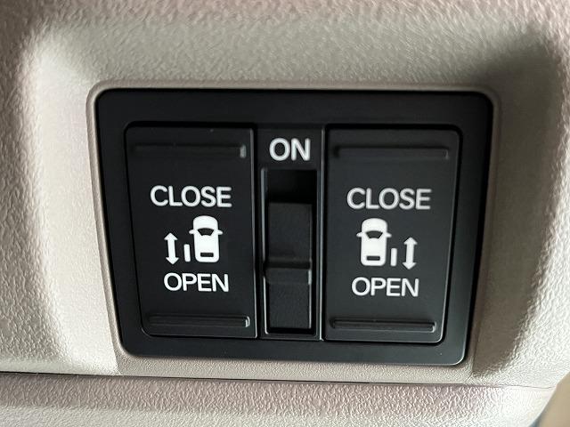 N-BOXジョイ ベースグレード 両側パワースライドドア クルーズコントロール 電動Pブレーキ LEDヘッドライト 衝突軽減 プッシュスタート ステアリングリモコン オートエアコン 両側パワースライドドア クルーズコントロール(13枚目)