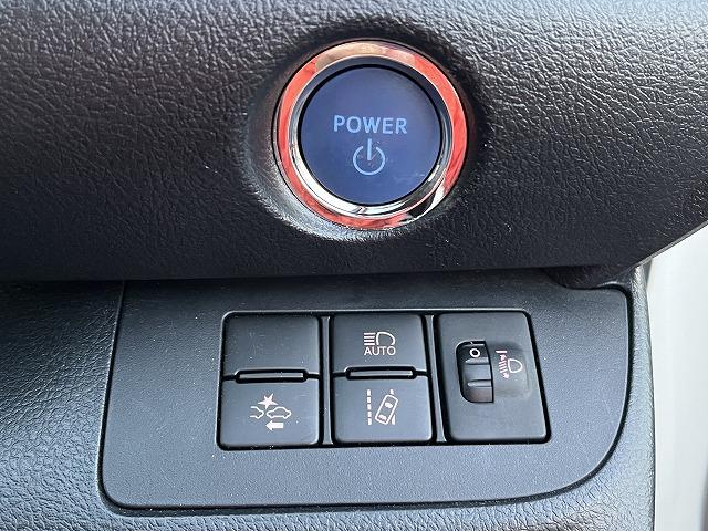 シエンタ ハイブリッド　Ｇ　セーフティーエディションＩＩ　純正９インチナビ　フルセグＴＶ　トヨタセーフティーセンス　ＬＥＤライト　スマートキー　プッシュスタート　両側パワースライド　ＥＴＣ　ドラレコ　純正９インチナビ　フルセグＴＶ　トヨタセーフティーセンス（13枚目）