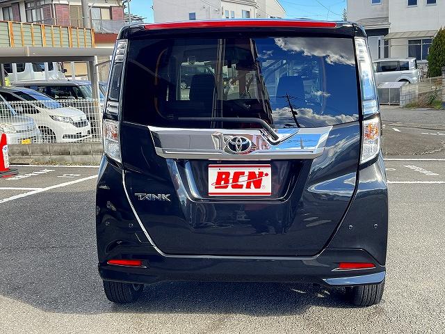 タンク カスタムＧ－Ｔ　バックカメラ　両パワースライドドア　ＥＴＣ　プッシュスタート　シートヒーター　クルーズコントロール　コーナーセンサー　ドライブレコーダー　オートエアコン　バックカメラ　両パワースライドドア　ＥＴＣ（7枚目）