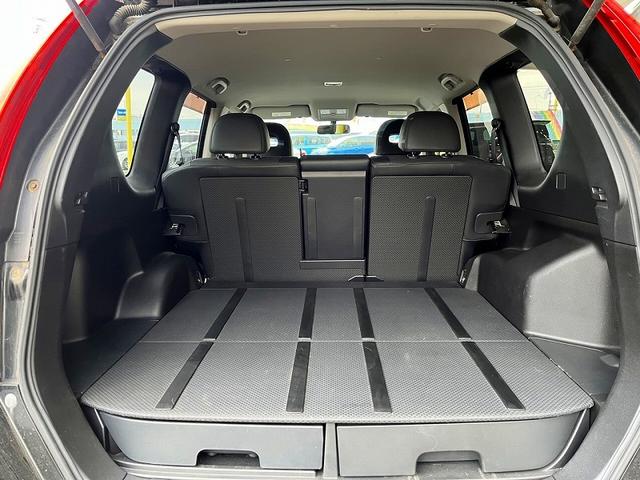 エクストレイル ２０Ｘ　４ＷＤ　純正ＨＤＤナビ　ワンセグ　バックカメラ　キーフリー　全席シートヒーター　クルーズコントロール　ＥＴＣ　純正アルミ　当店下取車（7枚目）