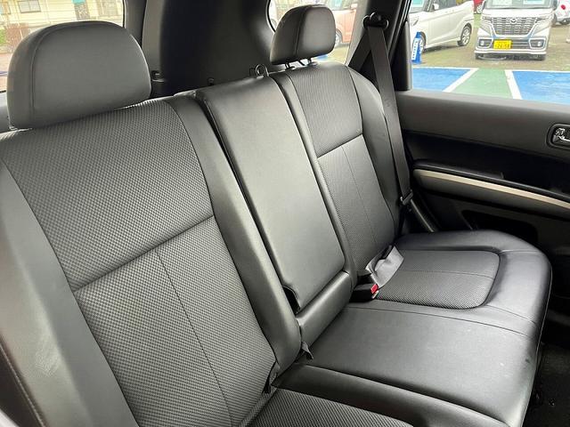 エクストレイル ２０Ｘ　４ＷＤ　純正ＨＤＤナビ　ワンセグ　バックカメラ　キーフリー　全席シートヒーター　クルーズコントロール　ＥＴＣ　純正アルミ　当店下取車（22枚目）