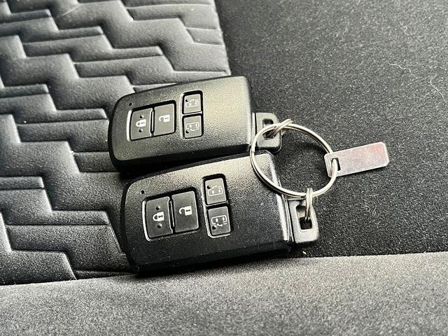 ヴェルファイア ３．５ＺＡ　７人乗り　純正ＳＤナビ　フルセグ　ＪＢＬサウンド　バックカメラ　フリップダウンモニター　サンルーフ　プッシュスタート　キーフリー　両側パワースライドドア　クルコン　ＭＴモードＡＴ　ＬＥＤ　当店買取車（19枚目）