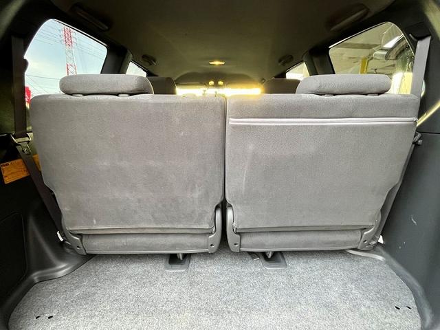 ランドクルーザープラド ＴＸリミテッド　８人乗り　社外メモリーナビ　フルセグ　バックカメラ　純正アルミホイール　ＥＴＣ　社外ＬＥＤ　社外足回り　エアバック　ＡＢＳ　当店下取車（7枚目）