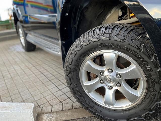 ランドクルーザープラド ＴＸリミテッド　８人乗り　社外メモリーナビ　フルセグ　バックカメラ　純正アルミホイール　ＥＴＣ　社外ＬＥＤ　社外足回り　エアバック　ＡＢＳ　当店下取車（24枚目）