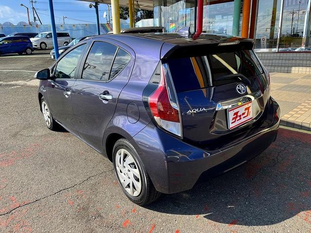 アクア S 純正SDナビ ワンセグTV 前席シートヒーター ETC オートエアコン エアバック ABS パワステ パワーウインドウ 車検R8年12月 当店下取車(6枚目)