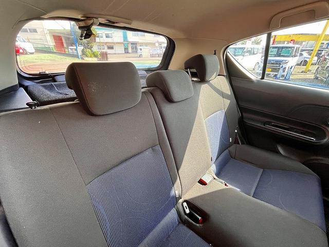 アクア S 純正SDナビ ワンセグTV 前席シートヒーター ETC オートエアコン エアバック ABS パワステ パワーウインドウ 車検R8年12月 当店下取車(20枚目)