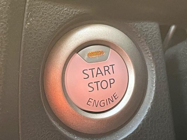 ジューク 15RX タイプV 純正SDナビ フルセグTV バックカメラ プッシュスタート キーフリー HID ETC オートエアコン フォグランプ 電動格納ミラー(17枚目)