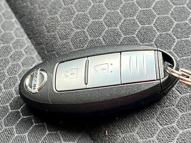 ジューク 15RX タイプV 純正SDナビ フルセグTV バックカメラ プッシュスタート キーフリー HID ETC オートエアコン フォグランプ 電動格納ミラー(18枚目)