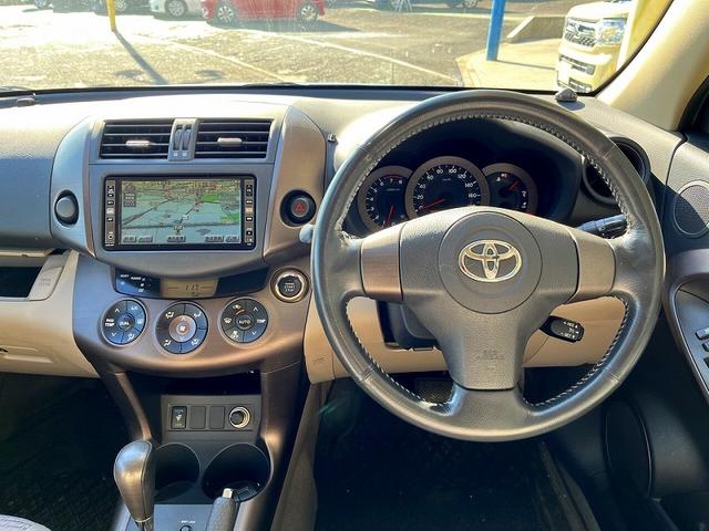 ヴァンガード 240S 7人乗り 4WD純正HDDナビ フルセグ バックカメラ プッシュスタート キーフリー クルーズコントロール MTモードAT HID ETC 当店下取車(9枚目)