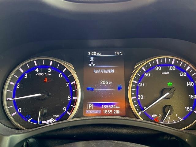 スカイライン ３５０ＧＴ　ハイブリッド　タイプＰ　メーカーＨＤＤナビ　フルセグ　アラウンドビュー　プッシュスタート　キーフリー　ＭＴモードＡＴ　クルーズコントロール　前席パワーシート　前席シートヒーター　ＬＥＤ　ＥＴＣ　当店下取車（9枚目）