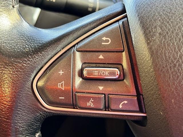 スカイライン ３５０ＧＴ　ハイブリッド　タイプＰ　メーカーＨＤＤナビ　フルセグ　アラウンドビュー　プッシュスタート　キーフリー　ＭＴモードＡＴ　クルーズコントロール　前席パワーシート　前席シートヒーター　ＬＥＤ　ＥＴＣ　当店下取車（14枚目）