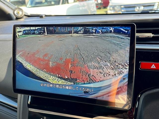 フィットハイブリッド Ｓパッケージ　あんしんパッケージ　社外ＳＤナビ　フルセグ　バックカメラ　プッシュスタート　キーフリー　クルーズコントロール　パドルシフト　ＬＥＤ　ＥＴＣ（13枚目）