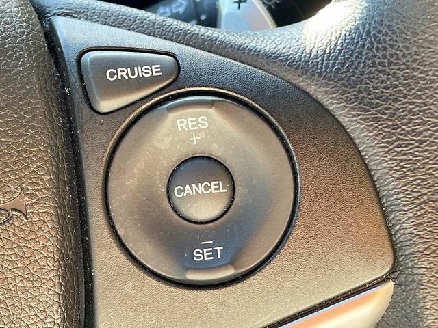 フィットハイブリッド Ｓパッケージ　あんしんパッケージ　社外ＳＤナビ　フルセグ　バックカメラ　プッシュスタート　キーフリー　クルーズコントロール　パドルシフト　ＬＥＤ　ＥＴＣ（18枚目）