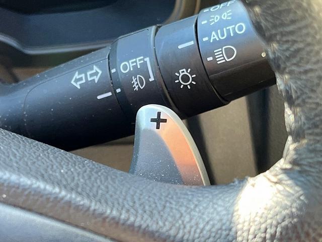 フィットハイブリッド Ｓパッケージ　あんしんパッケージ　社外ＳＤナビ　フルセグ　バックカメラ　プッシュスタート　キーフリー　クルーズコントロール　パドルシフト　ＬＥＤ　ＥＴＣ（19枚目）