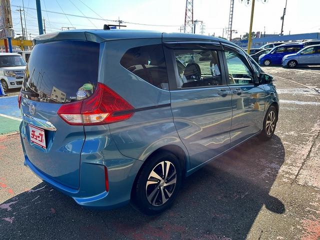 フリード G・ホンダセンシング 7人乗 アイドリングストップ 純正メモリーナビ フルセグ バックカメラ プッシュスタート キーフリー 両側パワースライドドア クルーズコントロール ドラレコ LED ETC ハーフレザーシート(5枚目)