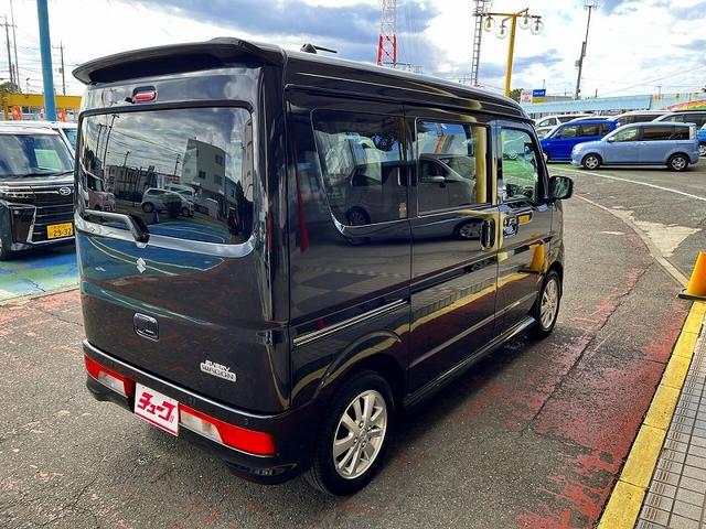 エブリイワゴン ＰＺターボスペシャル　届出済未使用車　スズキセーフティーサポート　アイドリングストップ　純正ディスプレイオーディオ　バックカメラ　プッシュスタート　キーフリー　両側自動ドア　オートステップ　運転席シートヒーター　ＬＥＤ（5枚目）