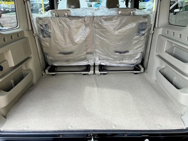 エブリイワゴン ＰＺターボスペシャル　届出済未使用車　スズキセーフティーサポート　アイドリングストップ　純正ディスプレイオーディオ　バックカメラ　プッシュスタート　キーフリー　両側自動ドア　オートステップ　運転席シートヒーター　ＬＥＤ（7枚目）