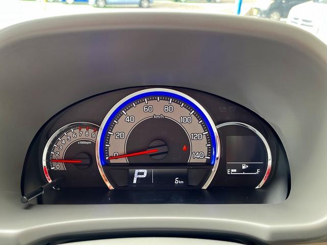 エブリイワゴン ＰＺターボスペシャル　届出済未使用車　スズキセーフティーサポート　アイドリングストップ　純正ディスプレイオーディオ　バックカメラ　プッシュスタート　キーフリー　両側自動ドア　オートステップ　運転席シートヒーター　ＬＥＤ（10枚目）