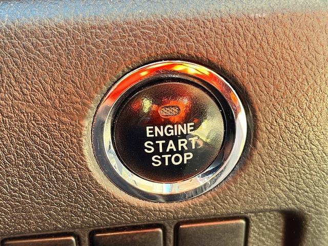 アルファード ２４０Ｓ　純正ＨＤＤナビ　フルセグ　バックカメラ　フリップダウンモニター　プッシュスタート　キーフリー　両側パワースライドドア　サンルーフ　ＭＴモードＡＴ　ＨＩＤ　ＥＴＣ　社外アルミ　当店下取車（17枚目）