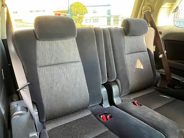 アルファード ２４０Ｓ　純正ＨＤＤナビ　フルセグ　バックカメラ　フリップダウンモニター　プッシュスタート　キーフリー　両側パワースライドドア　サンルーフ　ＭＴモードＡＴ　ＨＩＤ　ＥＴＣ　社外アルミ　当店下取車（25枚目）