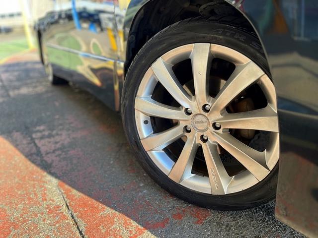 アルファード ２４０Ｓ　純正ＨＤＤナビ　フルセグ　バックカメラ　フリップダウンモニター　プッシュスタート　キーフリー　両側パワースライドドア　サンルーフ　ＭＴモードＡＴ　ＨＩＤ　ＥＴＣ　社外アルミ　当店下取車（26枚目）