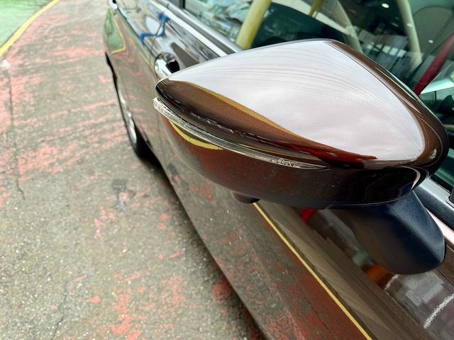 ノート ｅ－パワー　メダリスト　エマージェンシーブレーキ　純正メモリーナビ　フルセグ　アラウンドビューモニター　プッシュスタート　キーフリー　クルーズコントロール　ハーフレザーシート　スマートルームミラー　ドラレコ　ＬＥＤ　ＥＴＣ（28枚目）