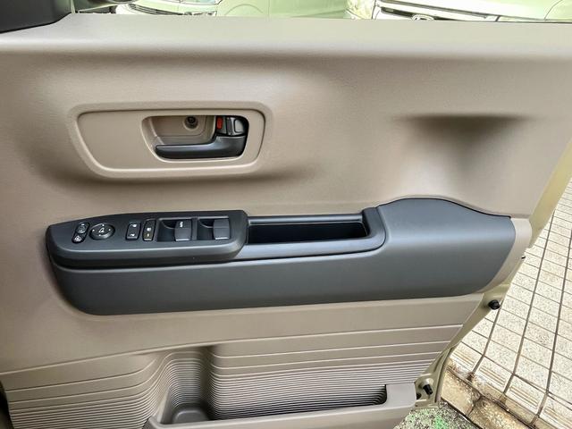Ｎ－ＢＯＸジョイ ベースグレード　届出済未使用車　ホンダセンシング　前席シートヒーター　プッシュスタート　キーフリー　両側パワースライドドア　ＬＥＤ　マルチビューカメラ（18枚目）