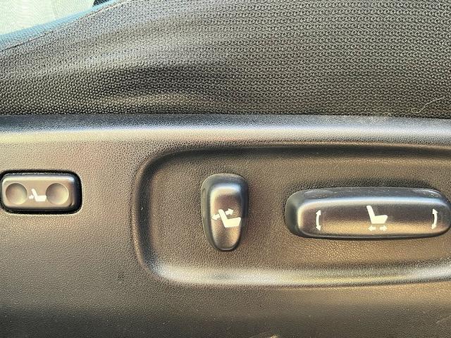 ハリアー 240G Lパッケージリミテッド 社外HDDナビ フルセグ MTモードAT パワーバックドア HID ETC 運転席パワーシート キーレス フォグランプ キーレス 純正アルミ(18枚目)