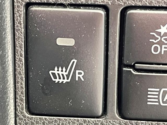 タント カスタムＸ　トップエディションＳＡＩＩＩ　スマートアシストＩＩＩ　アイドリングストップ　純正ＳＤナビ　フルセグ　全方位カメラ　プッシュスタート　キーフリー　両側自動ドア　運転席シートヒーター　ＬＥＤ　ＥＴＣ　ドラレコ（21枚目）