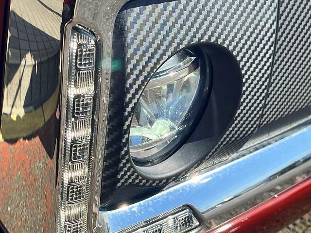 タント カスタムＸ　トップエディションＳＡＩＩＩ　スマートアシストＩＩＩ　アイドリングストップ　純正ＳＤナビ　フルセグ　全方位カメラ　プッシュスタート　キーフリー　両側自動ドア　運転席シートヒーター　ＬＥＤ　ＥＴＣ　ドラレコ（30枚目）